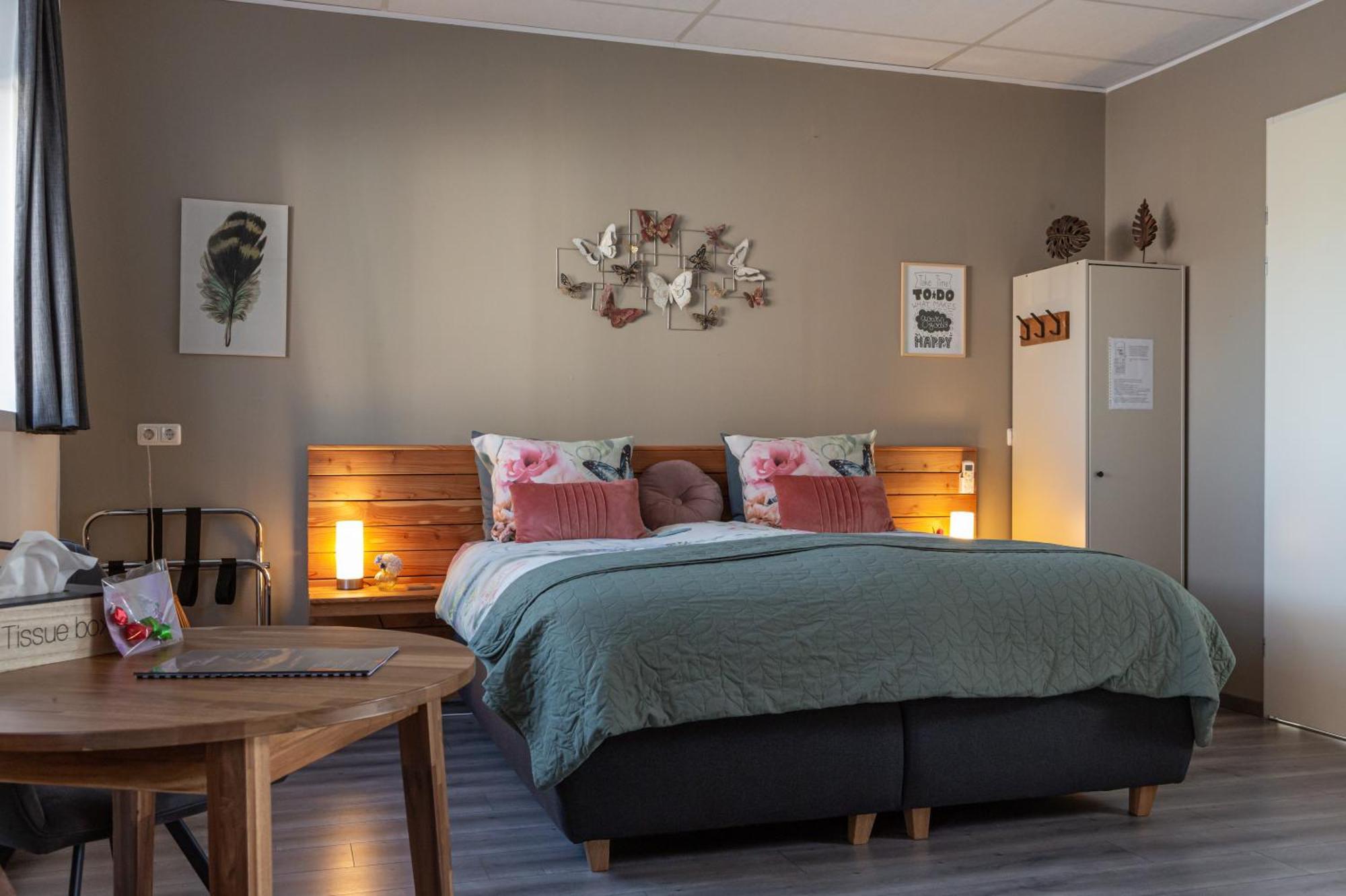 B&B Het Gelders Buitenleven Overasselt ภายนอก รูปภาพ
