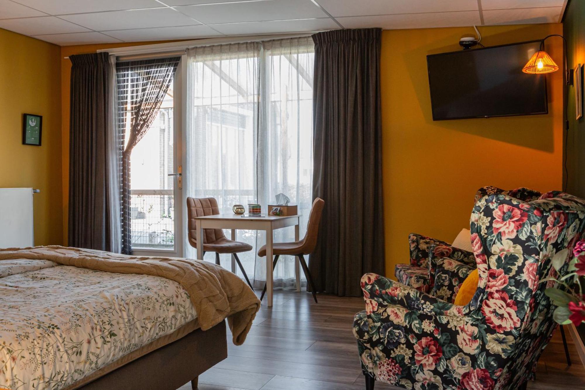 B&B Het Gelders Buitenleven Overasselt ภายนอก รูปภาพ